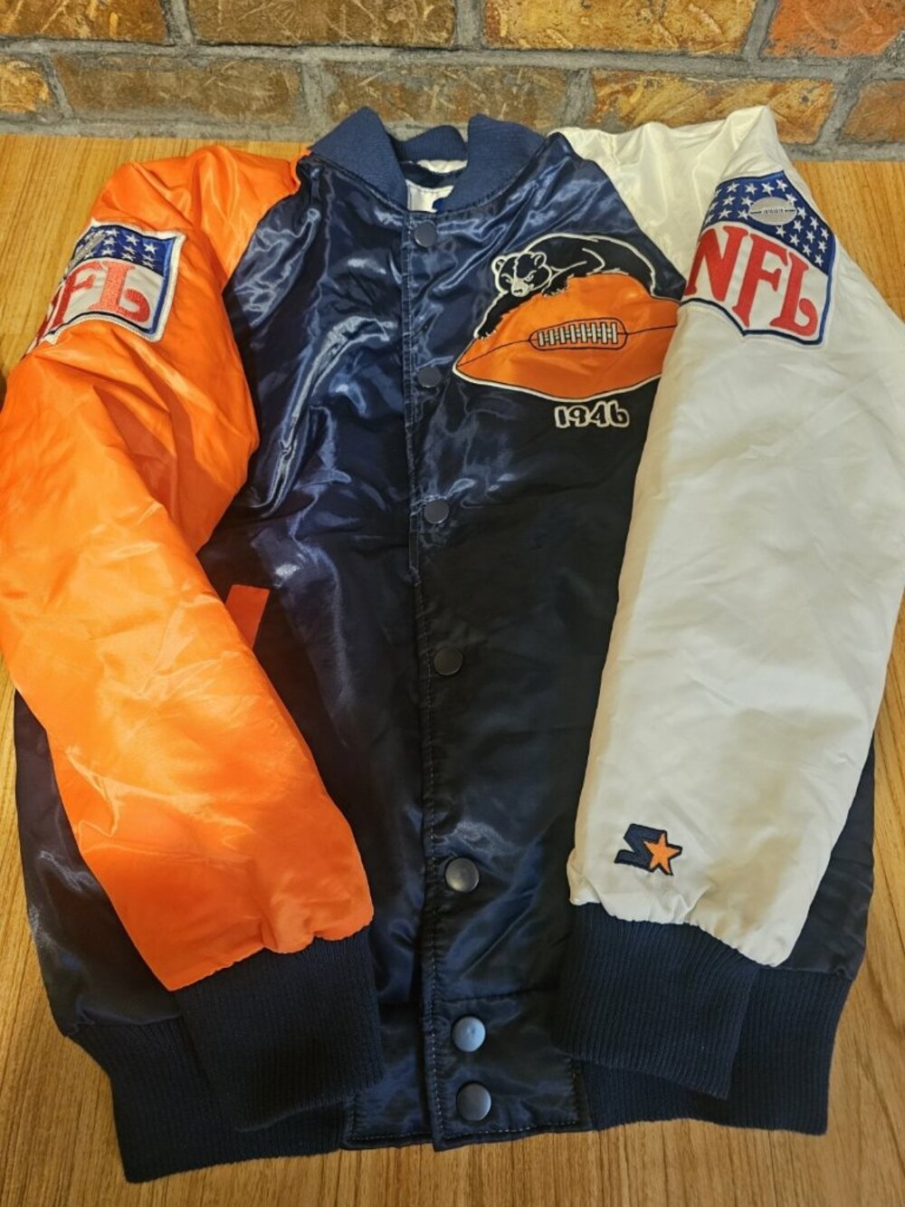 Vintage Starter Chicago Bears Satin Jacket Snap Up NFL Football Mens Size Small